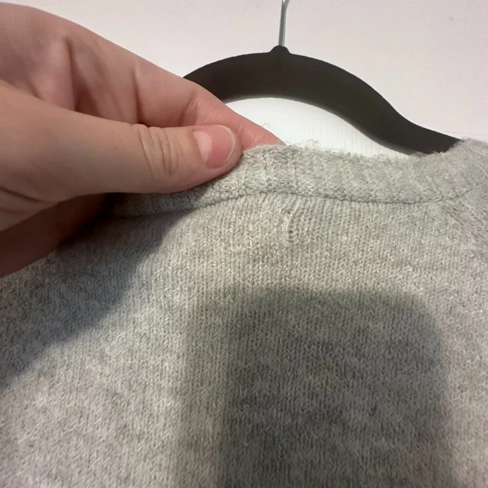 LC Lauren Conrad Gray Oversized V-Neck Sweater Size XL - Picture 5 of 8